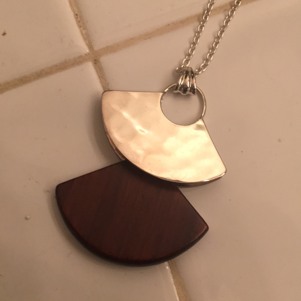 RLM studio necklace